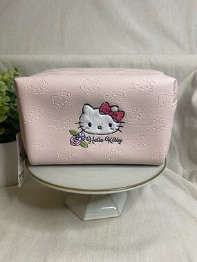 NWT Sanrio Hello Kitty Primark: Pink Embossed Travel Makeup Bag